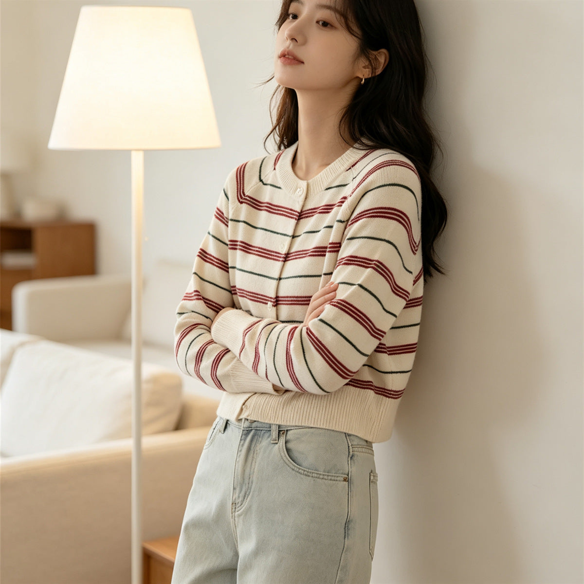 Eleganter Strickpullover mit Farbstreifen