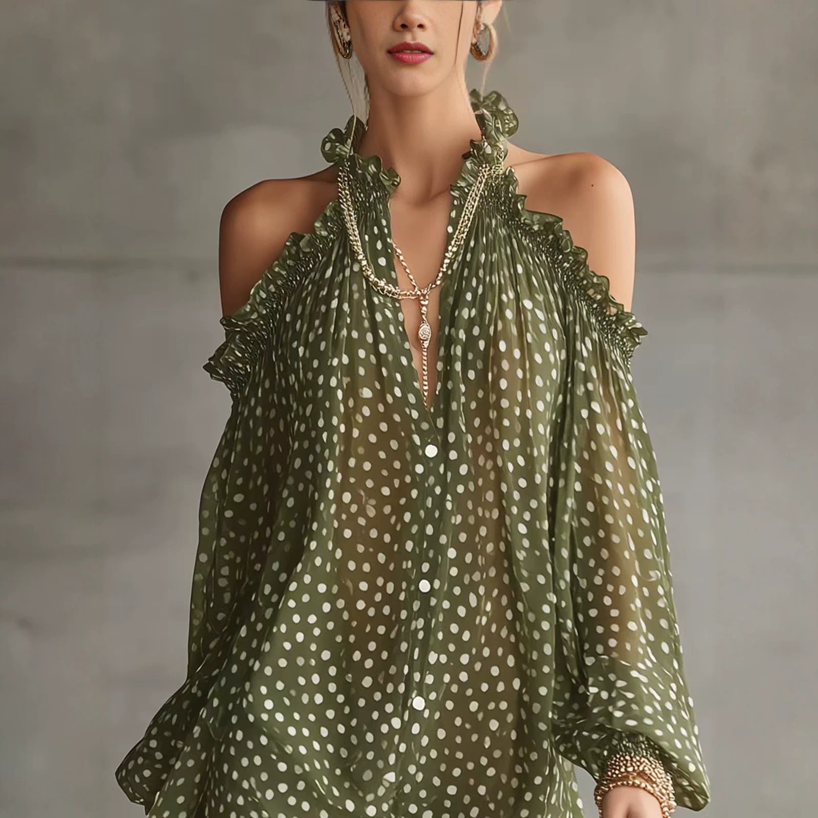 Elegantes Chiffon-Kleid mit Polka Dots