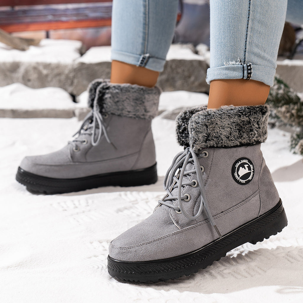 Gefütterte Winterstiefel