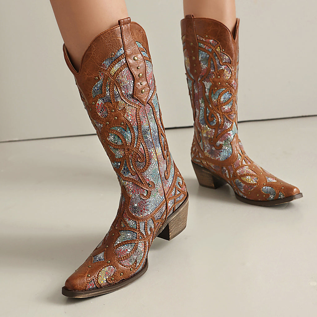 Western-Cowboy-Boots mit Nieten und Chunky-Heel