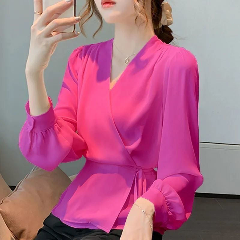 Elegantes Langarm-Top mit Schnürung