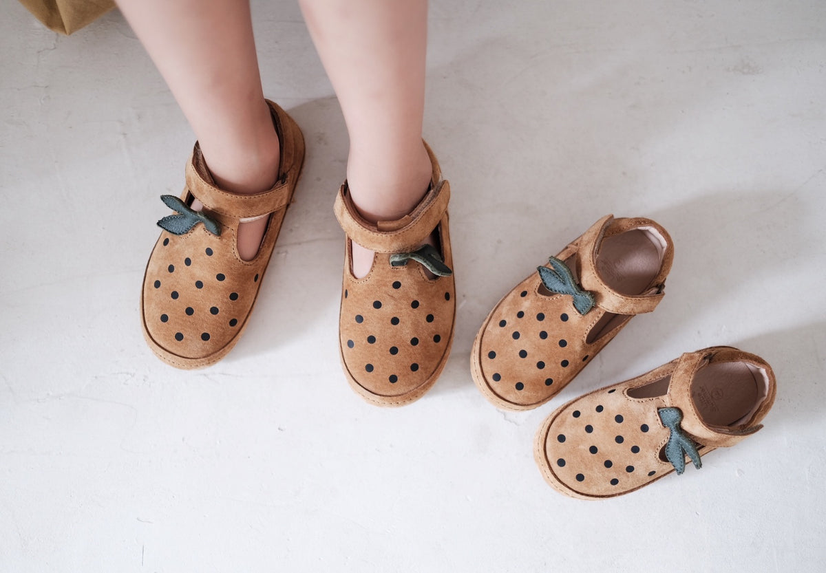 Mädchenschuhe Leder mit Klettverschluss – Bild 14 | LuxeStyle