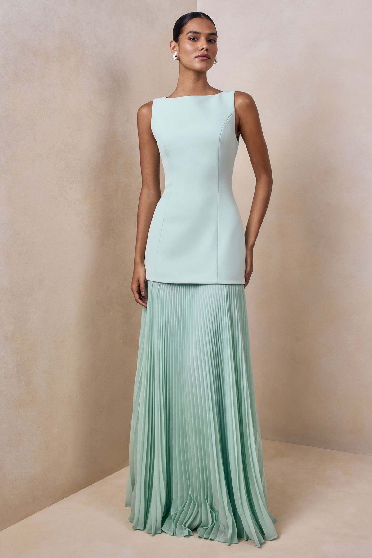 Elegantes ärmelloses Plissee Maxi-Kleid – Bild 3 | LuxeStyle