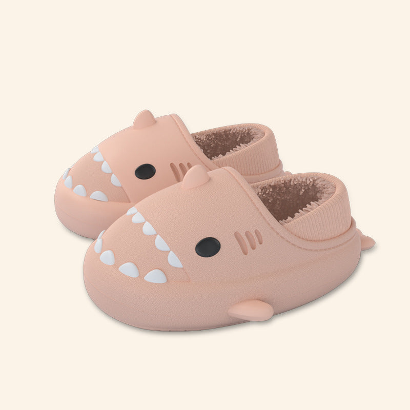 3D Cartoon Hai EVA Kinder Badeschuhe – Bild 2 | LuxeStyle