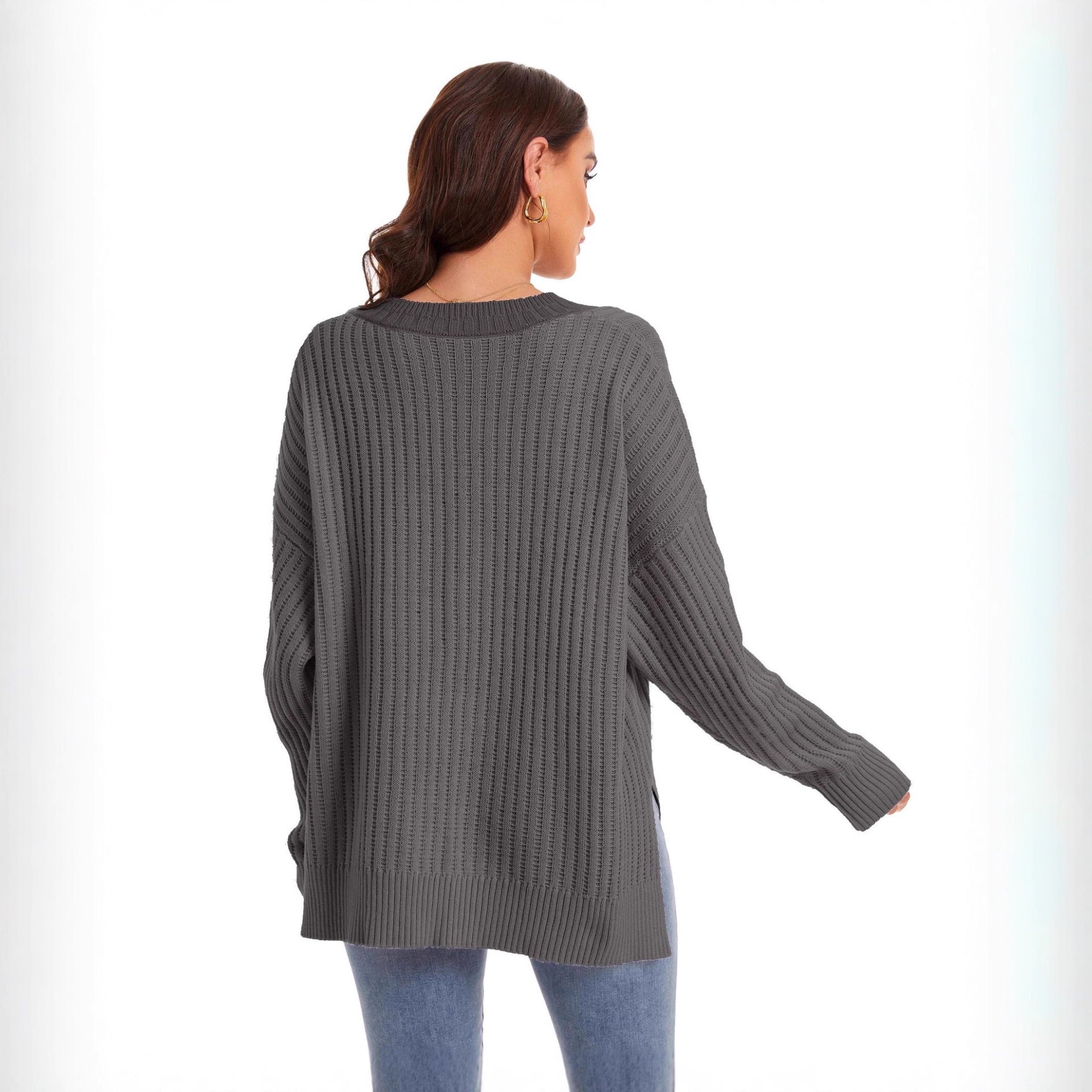 V-Neck Pullover mit lockerer Passform