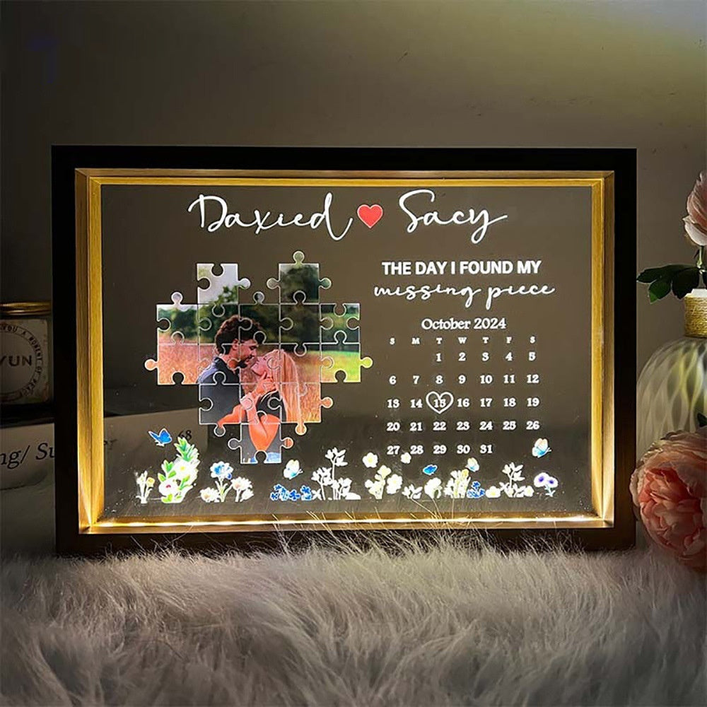 LED-Fotorahmen aus Holz mit Puzzlefunktion | LuxeStyle