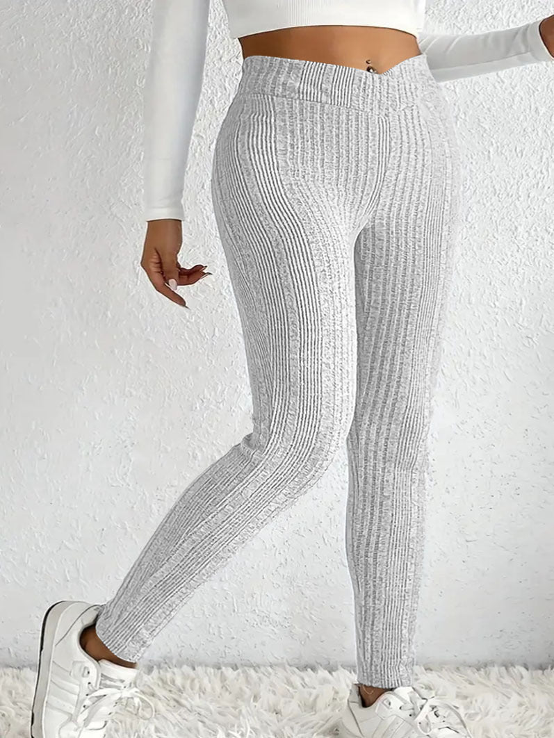 Gestreifte Rippenhose mit hohem Bund