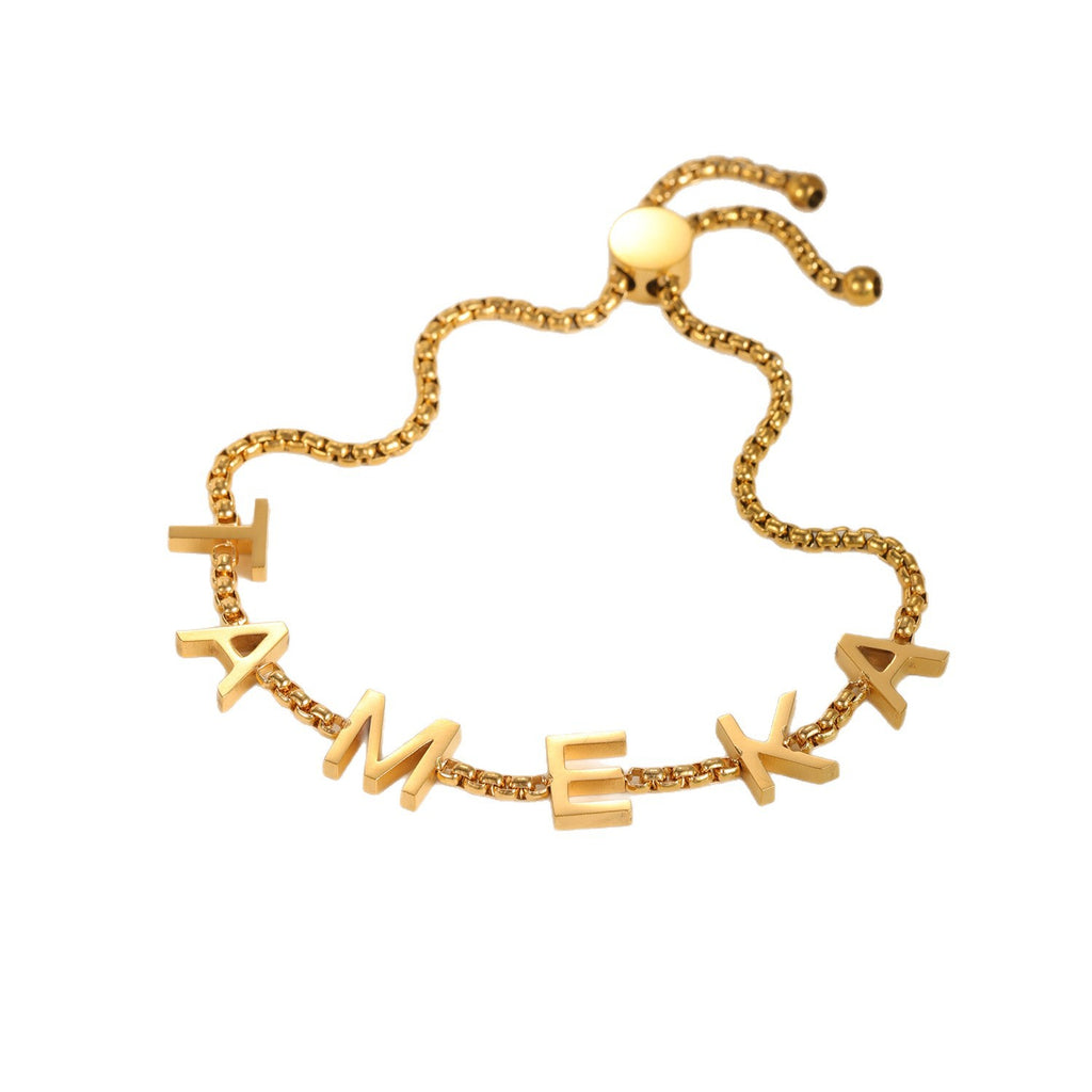 Namenskombination Schmuck