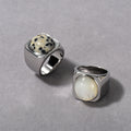 Ovaler Ring mit Marmorstein und Perlmutt