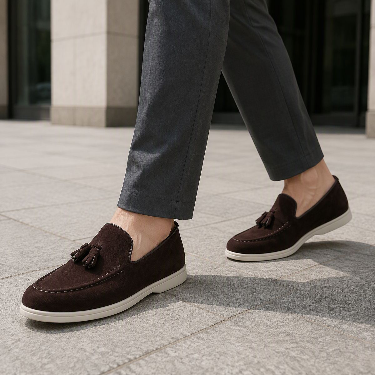 Slip-On Loafer Herrenschuhe aus Wildleder – Bild 8 | LuxeStyle