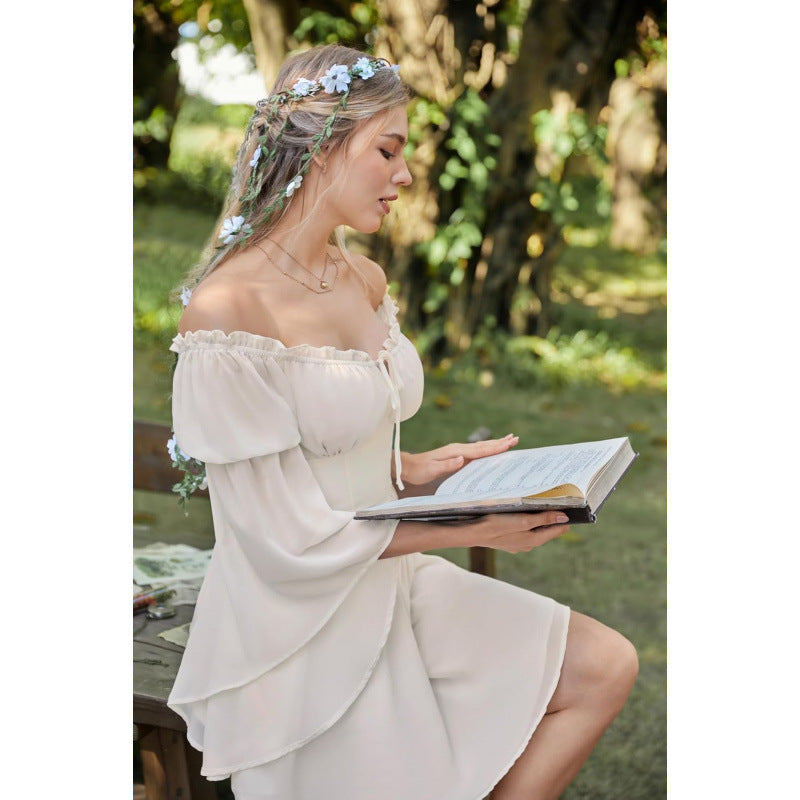 Elegantes Off-Shoulder Chiffon-Kleid mit Schnürung