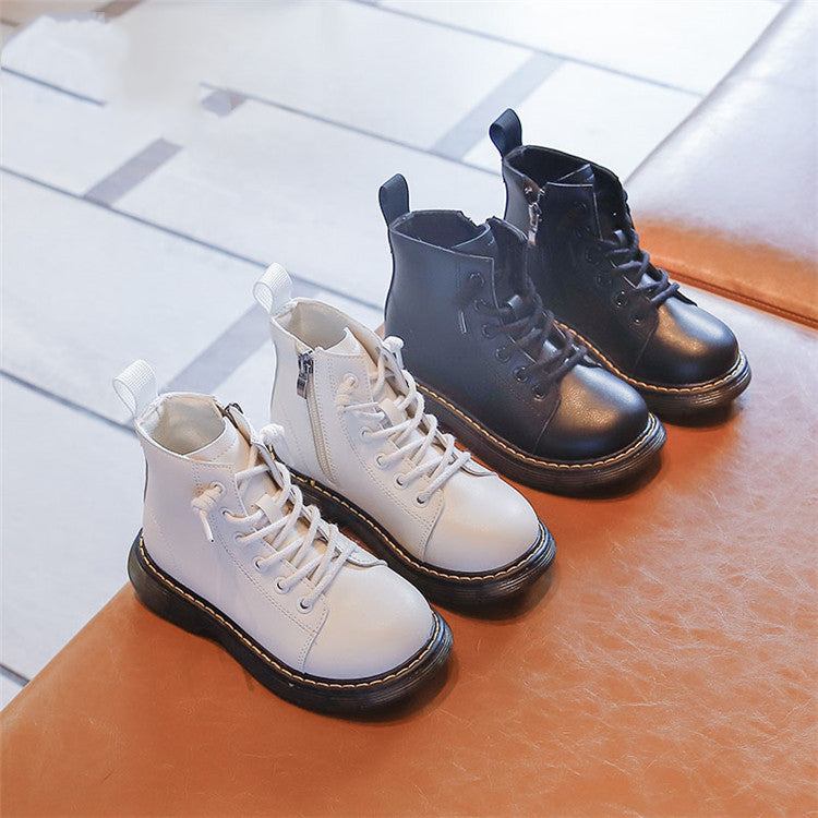 Kinder Martin Boots – Schwarz oder Weiss | LuxeStyle