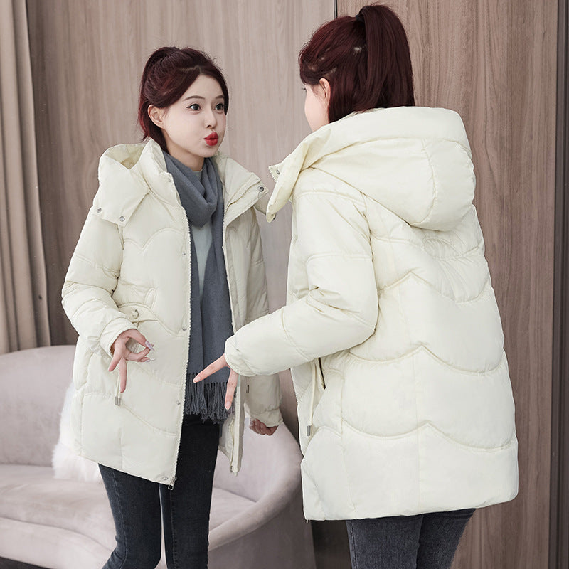 Gefütterte Damen-Pufferjacke mit Kapuze