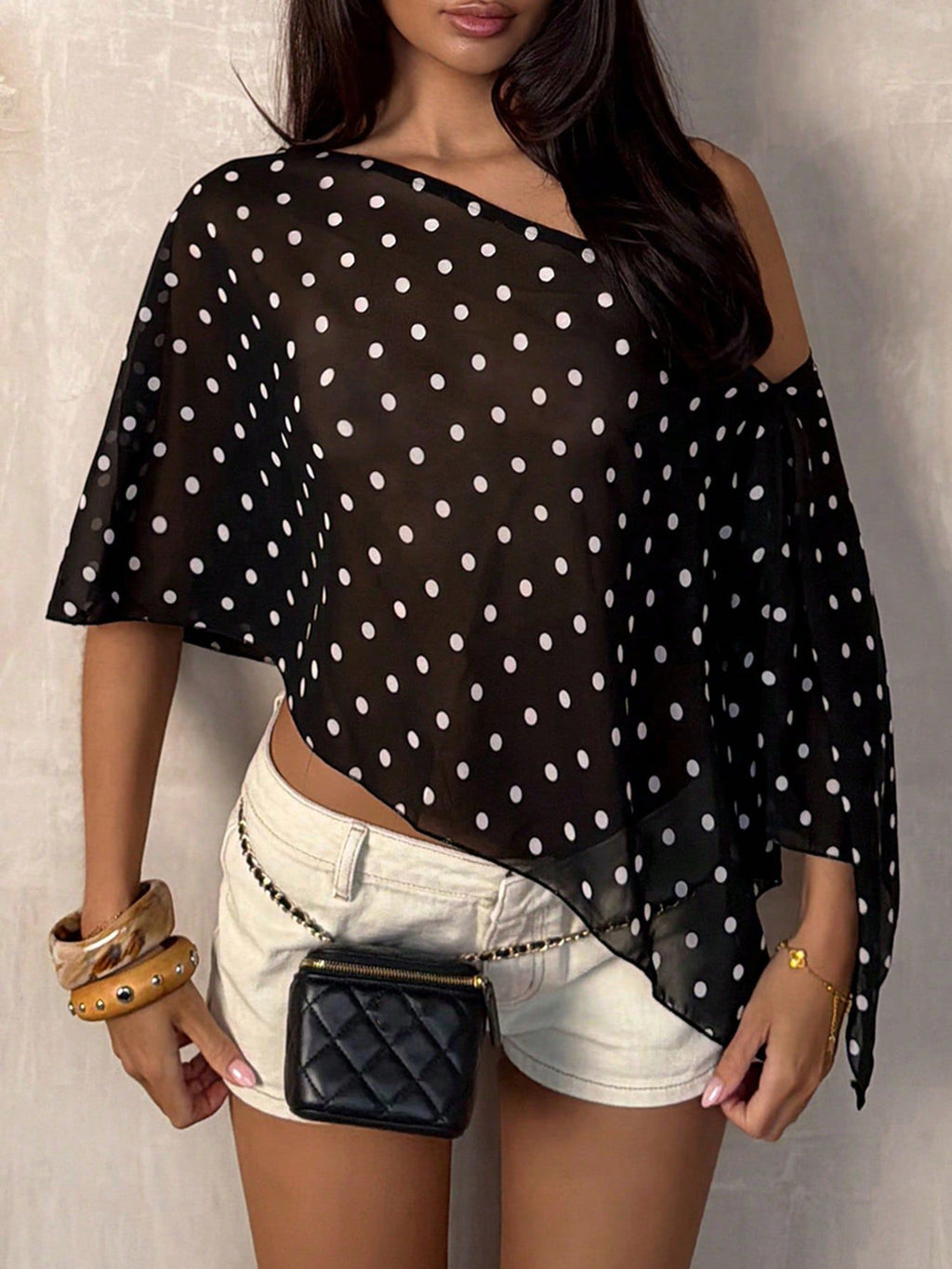 Chiffon-Bluse mit Polka Dots und Off-Shoulder