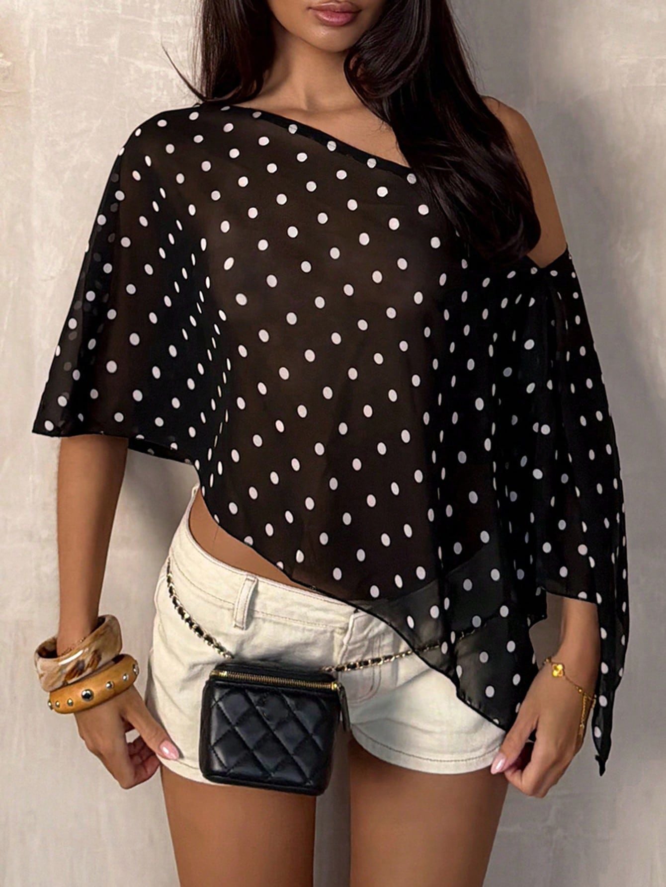 Chiffon-Bluse mit Polka Dots und Off-Shoulder
