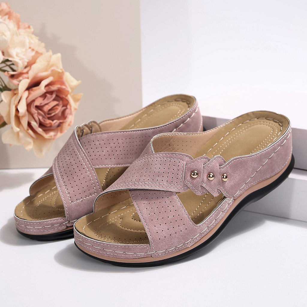 Bequeme, rutschfeste Pantoletten – Bild 14 | LuxeStyle