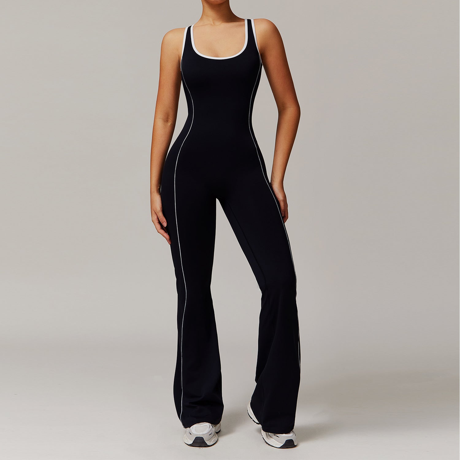 Hollow-Back Jumpsuit für Yoga und Sport