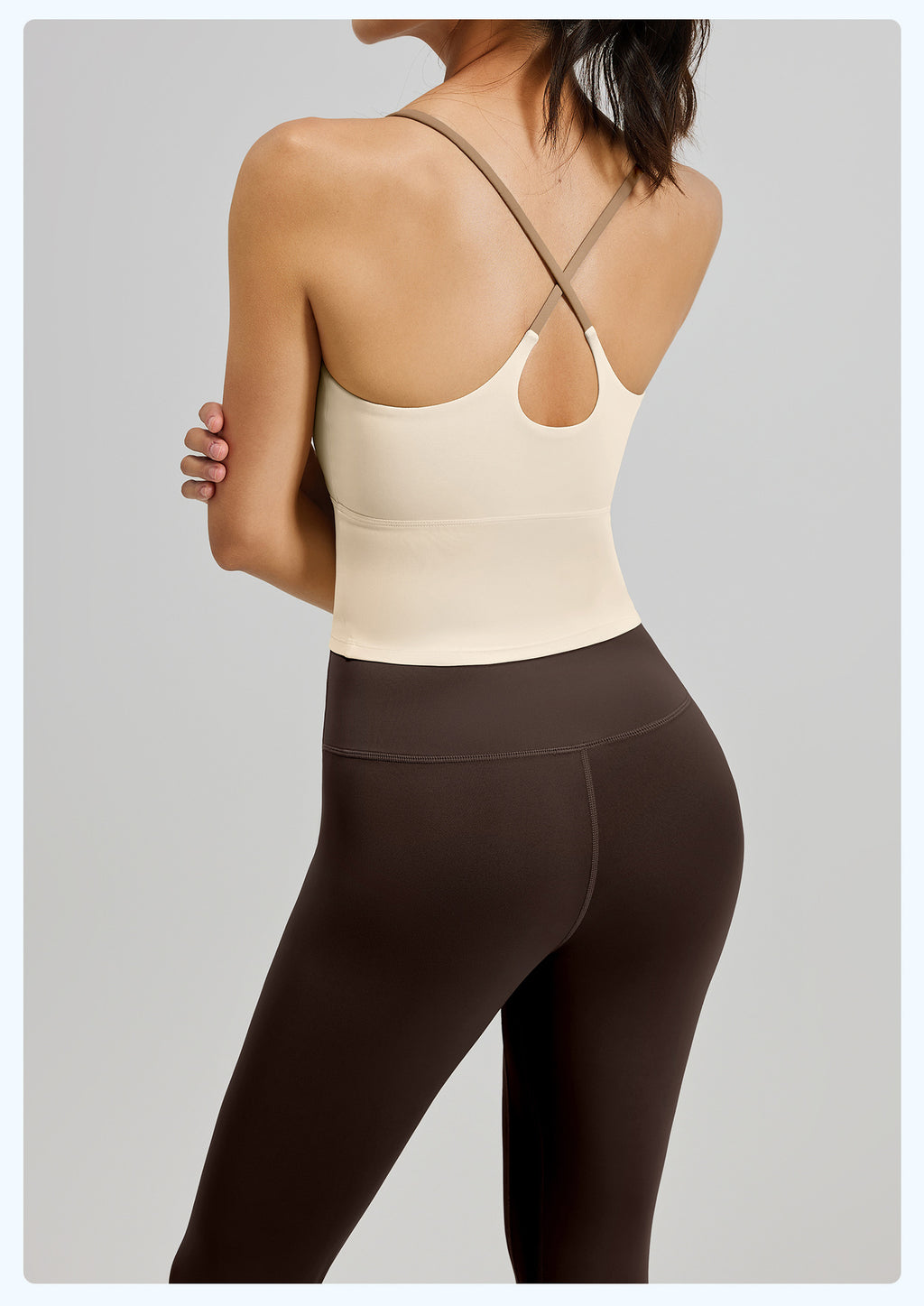 Sportliches Zweiteiler-Set mit Camisole & Hose