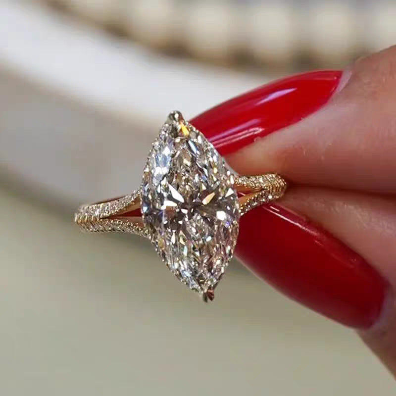 Silberring mit Pferdaugen-Diamant – Bild 2 | LuxeStyle