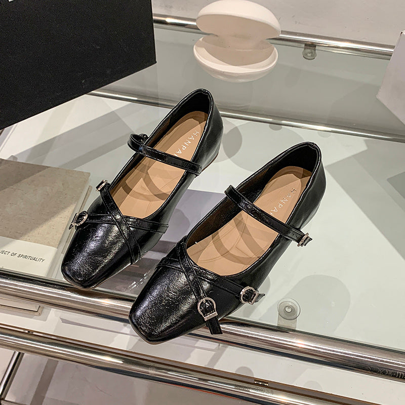 Silberne Mary Jane Flats mit verstecktem Absatz