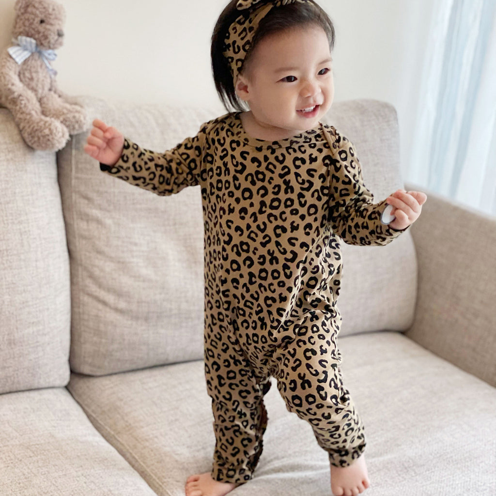 Baby Jumpsuit mit Leopardenmuster | LuxeStyle