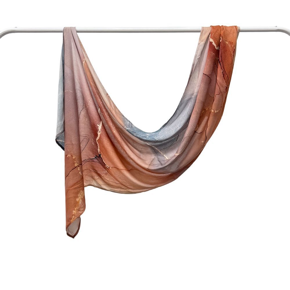 Kopftuch aus Modal-Baumwolle mit Marmor-Print – Bild 9 | LuxeStyle