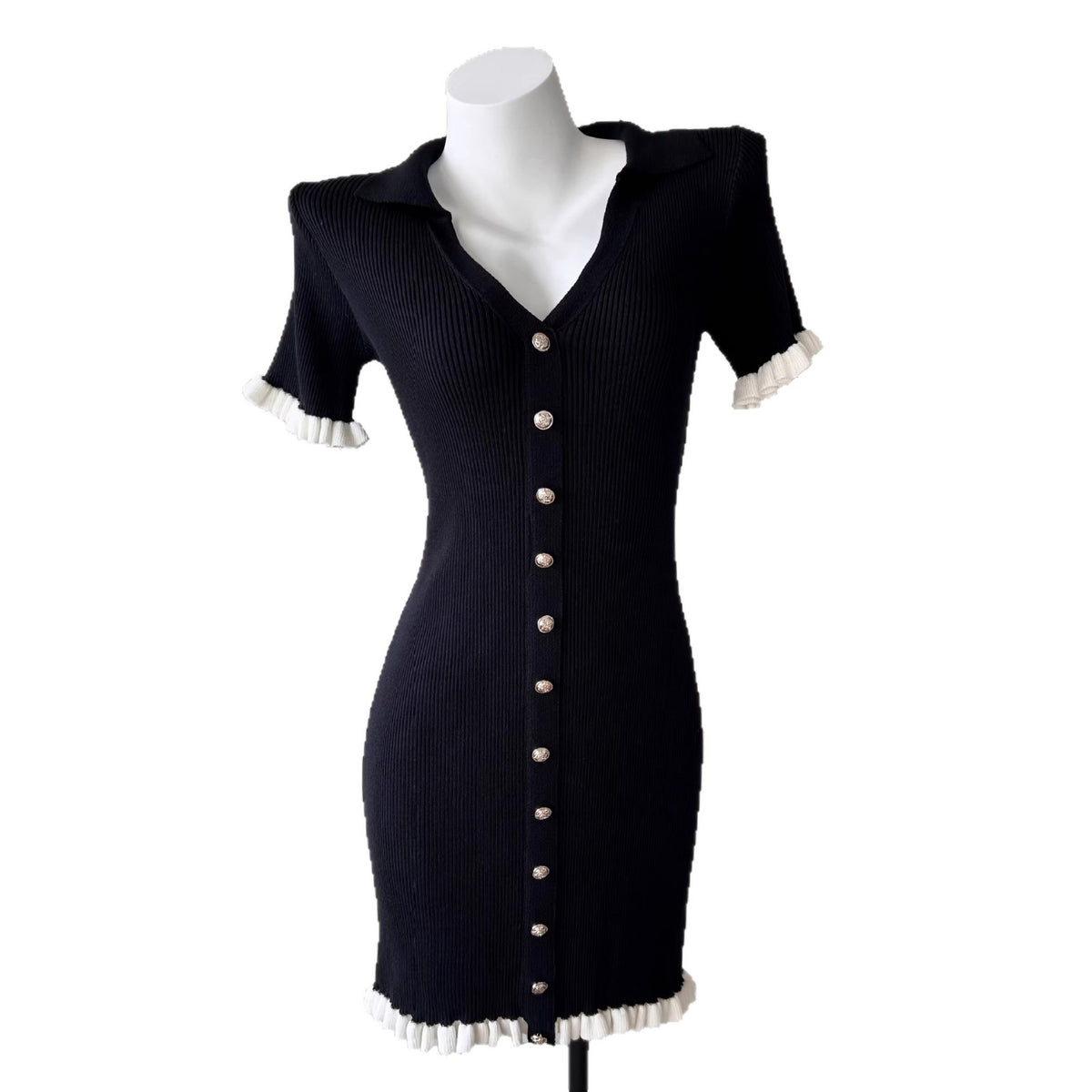 Kurzes, hochtailliertes Kleid im French-Stil | LuxeStyle