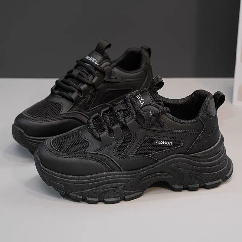 Atmungsaktive Mesh Sportschuhe mit Plateau