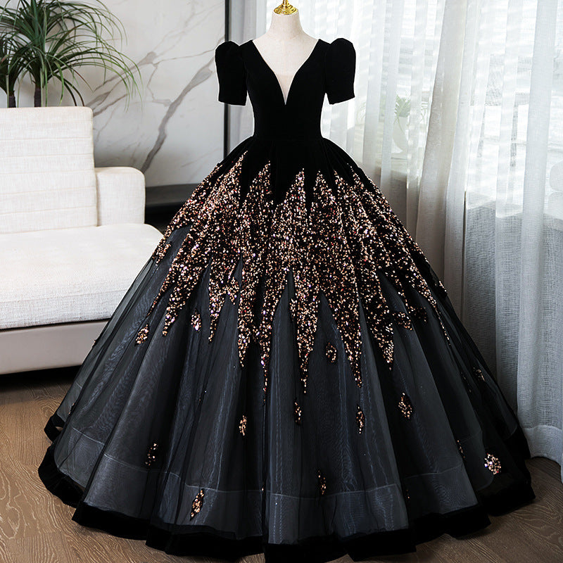 Abendkleid mit V-Ausschnitt – Bild 2 | LuxeStyle