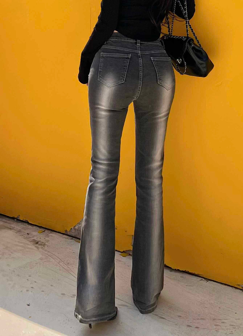Slim Fit Jeans mit hohem Bund – Ansicht 4