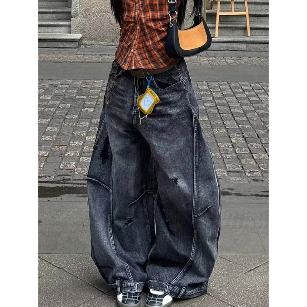 Schwarze, distressed Jeans