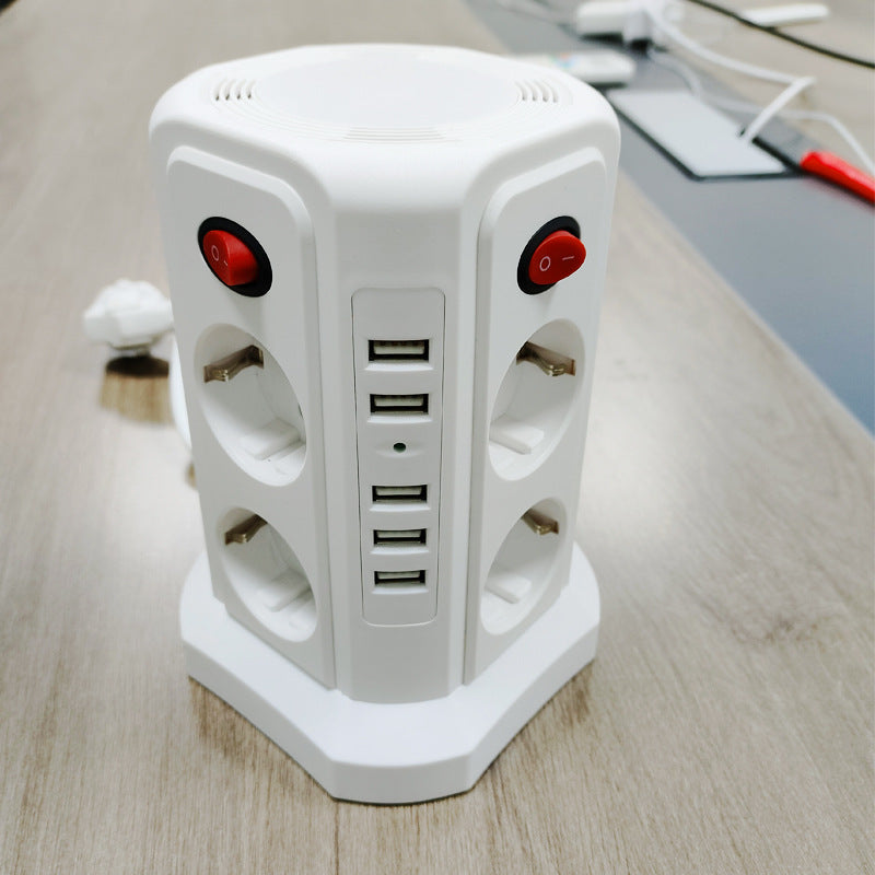 Tischsteckdose mit 3 Schuko- und 4 USB-Anschlüssen