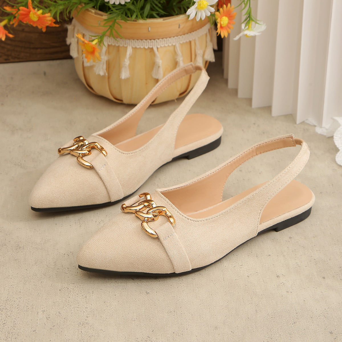 Vintage Sandalen mit spitzer Zehenpartie