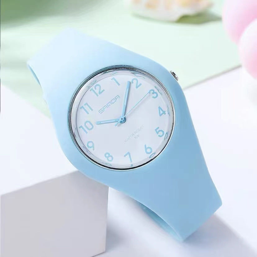 Simple Temperament Jelly Color Silikonuhr – Bild 11 | LuxeStyle