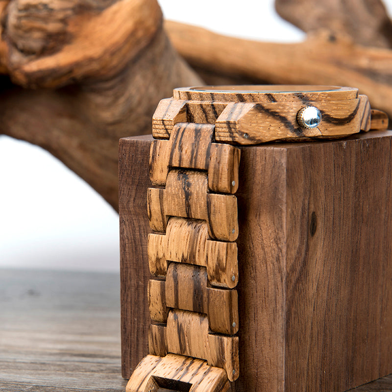 Zebra-Wald- und Ebenholz Uhrenarmband – Bild 2 | LuxeStyle