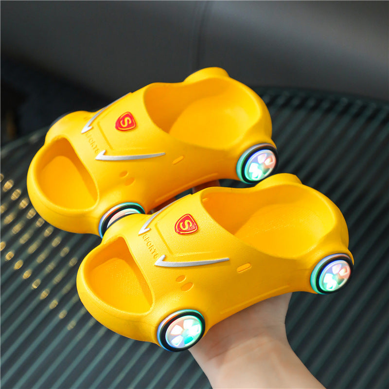 Leuchtende Kinderschuhe