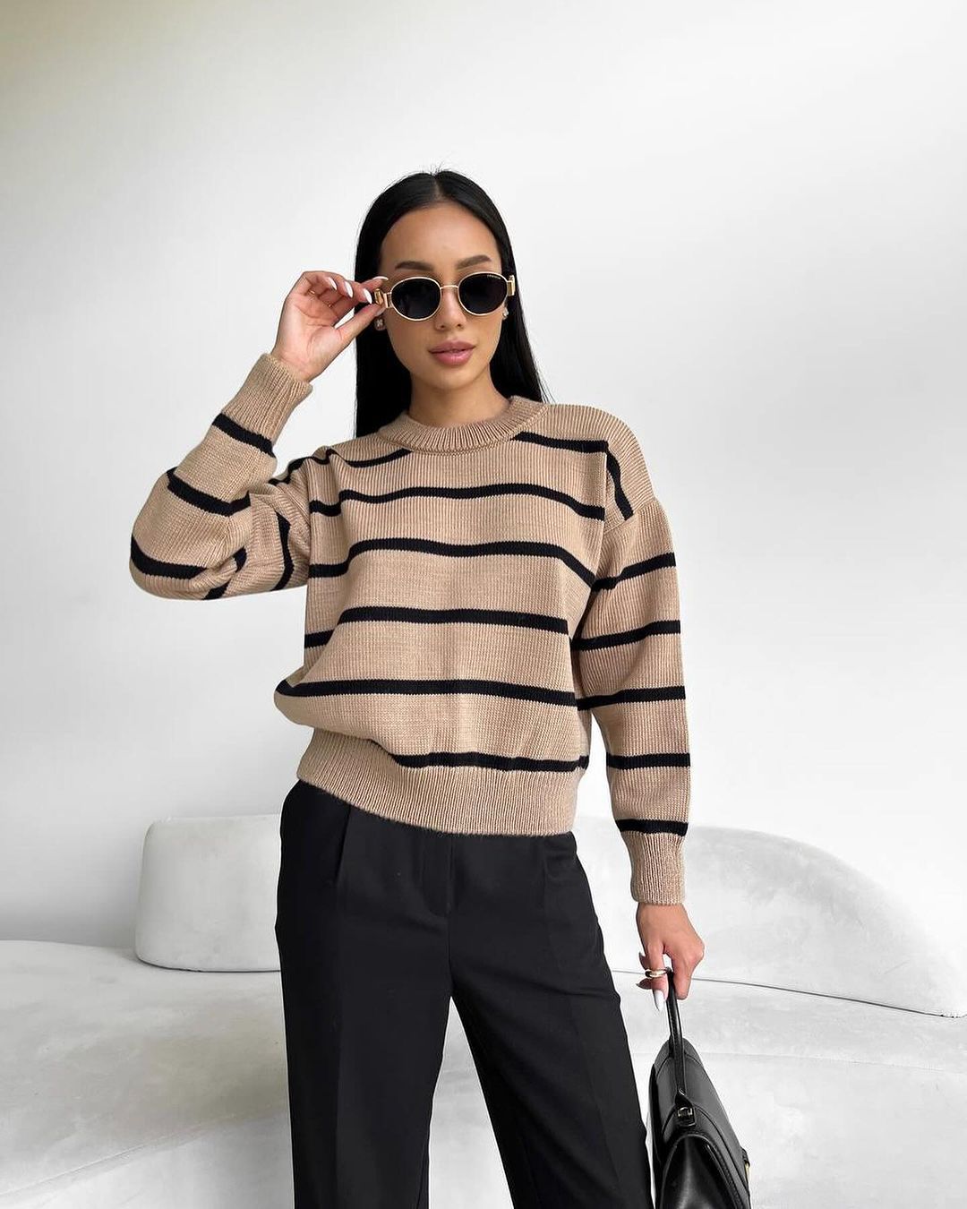 Gestreiftes Langarmshirt im Color-Blocking-Stil
