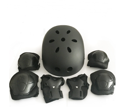 Helm- und Schutzset für diverse Sportarten