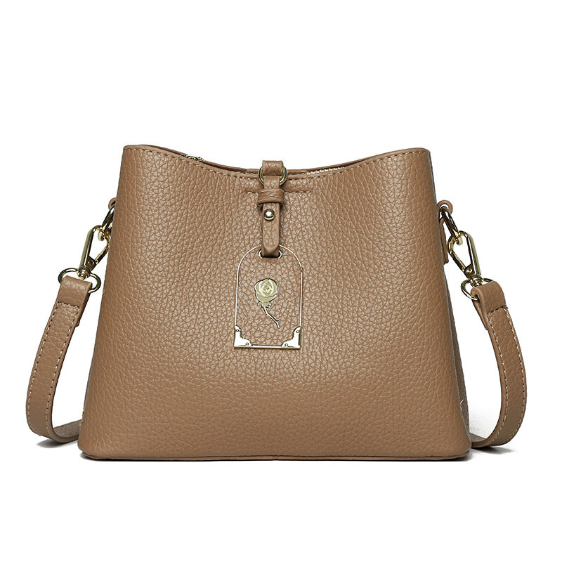 Schulter-Crossbody-Bag mit Textur