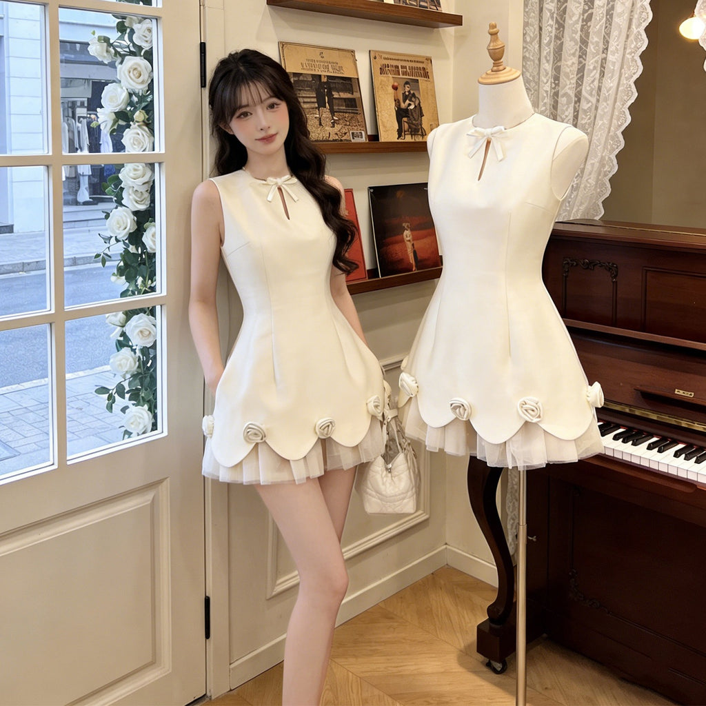Die reiche Erbin – elegante ärmellose Robe