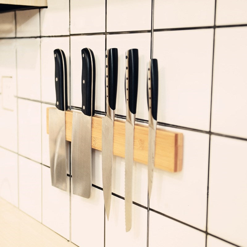 Magnetischer Messerhalter aus Bambus – Bild 1 | LuxeStyle