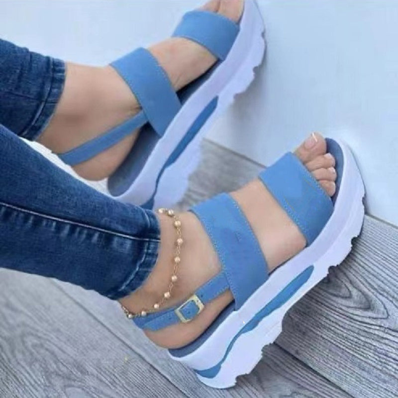 Plateau-Sandalen mit Schnalle für den Sommer – Bild 2 | LuxeStyle