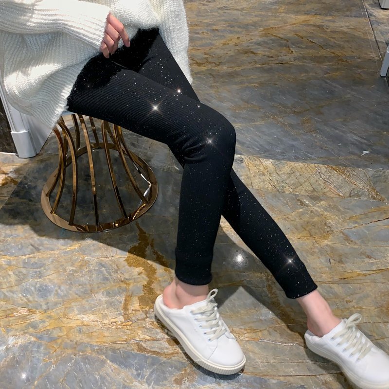 Schlanke Hochtaillihose