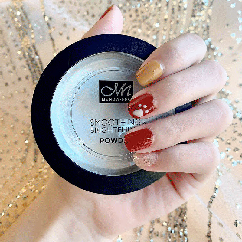 Mattierendes Fixierpuder für langanhaltendes Make-up – Bild 6 | LuxeStyle