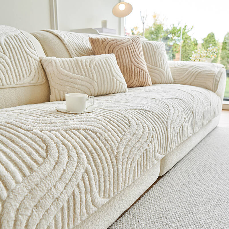 Plüsch-Sofakissen für Herbst & Winter – Bild 4 | LuxeStyle