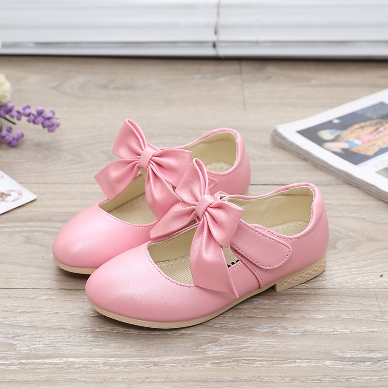 Kinderlaufschuhe Weiss PU mit Bogenknopf – Bild 5 | LuxeStyle