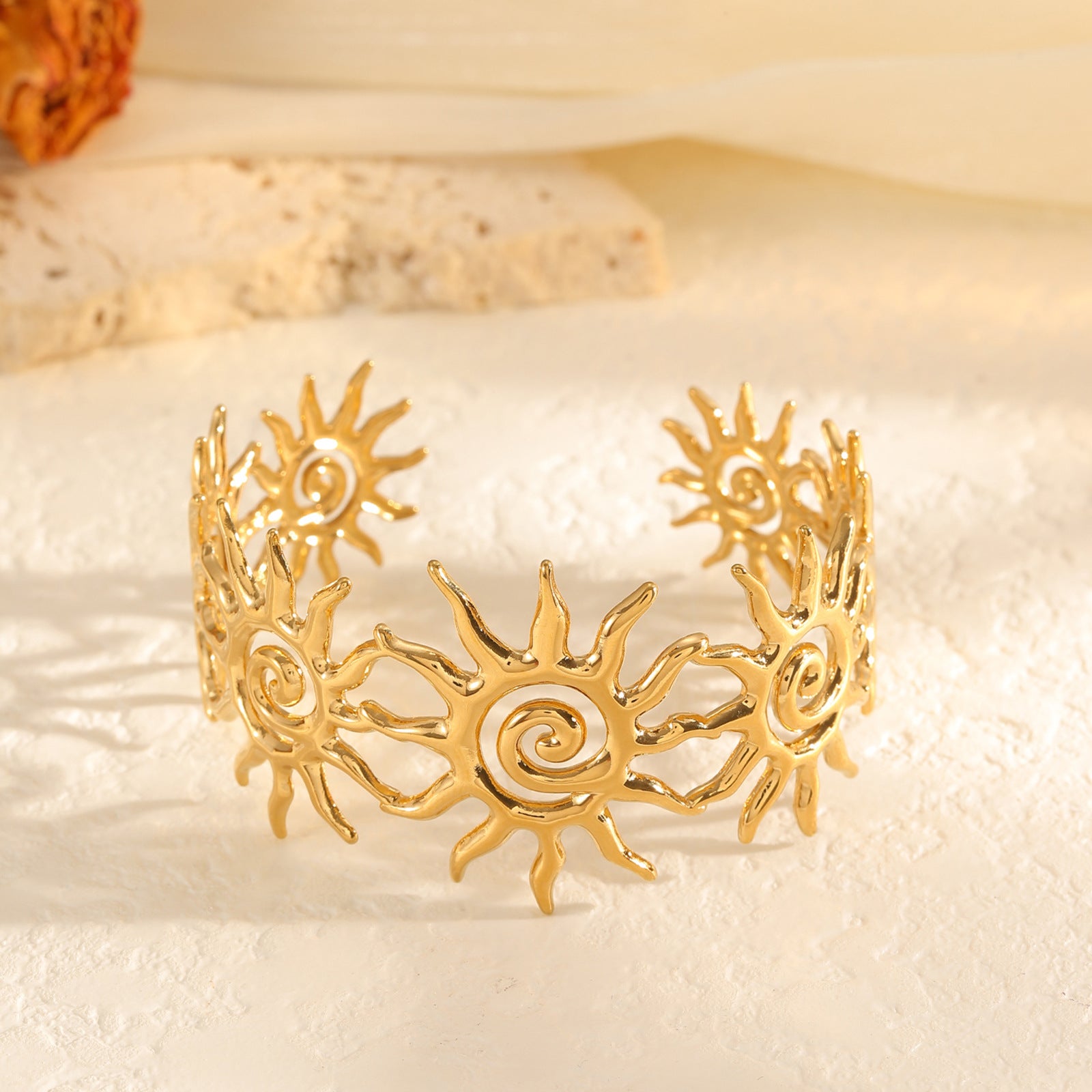 Armband «Sun» aus vergoldetem Edelstahl