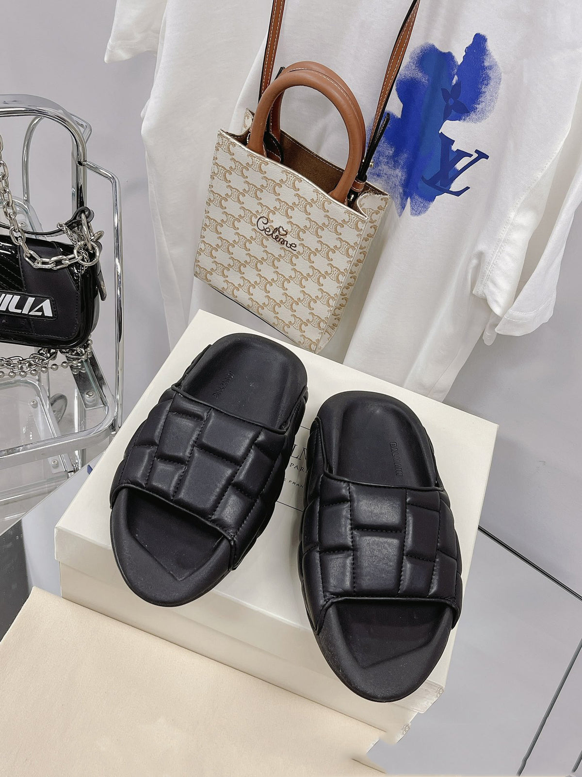 Bequeme Zehensteg-Sandalen mit dicker Sohle | LuxeStyle