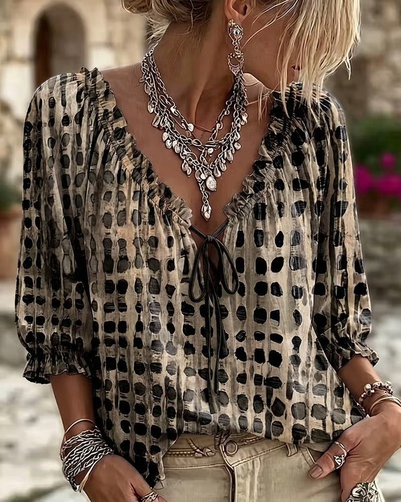 Bluse mit Tupfenmuster im Ethno-Stil