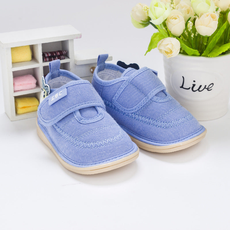 Lauflernschuh mit Schnalle und Stickerei – Bild 1 | LuxeStyle